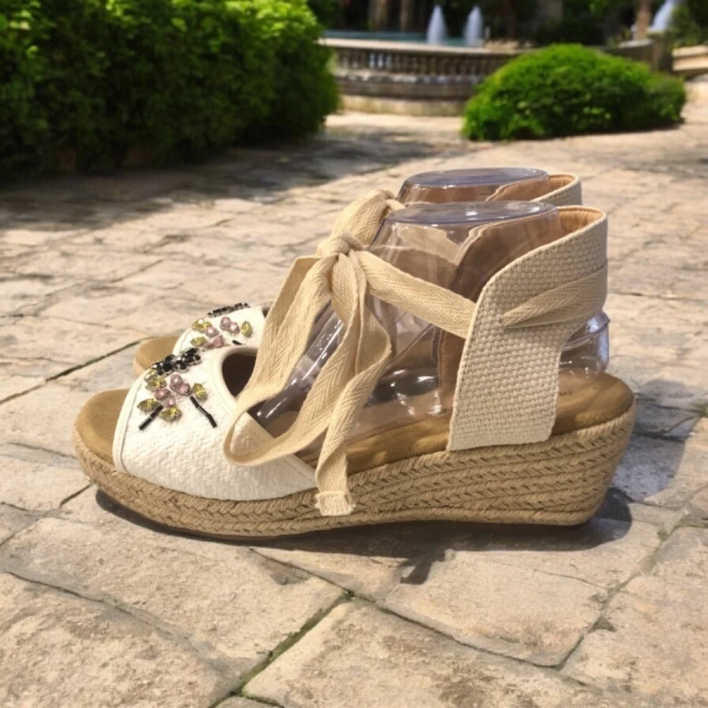 Monroe & Main Espadrille Sandals size 10